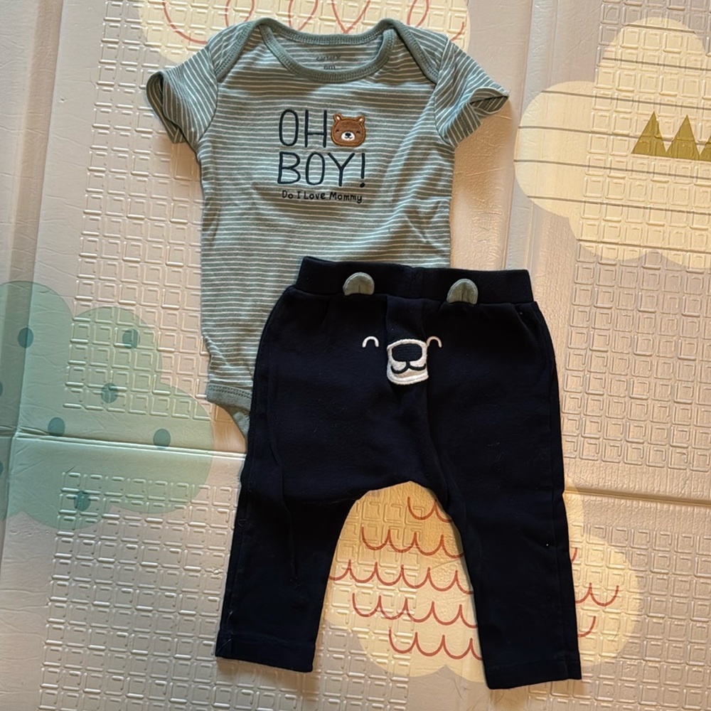 Carter’s 2-piece outfit